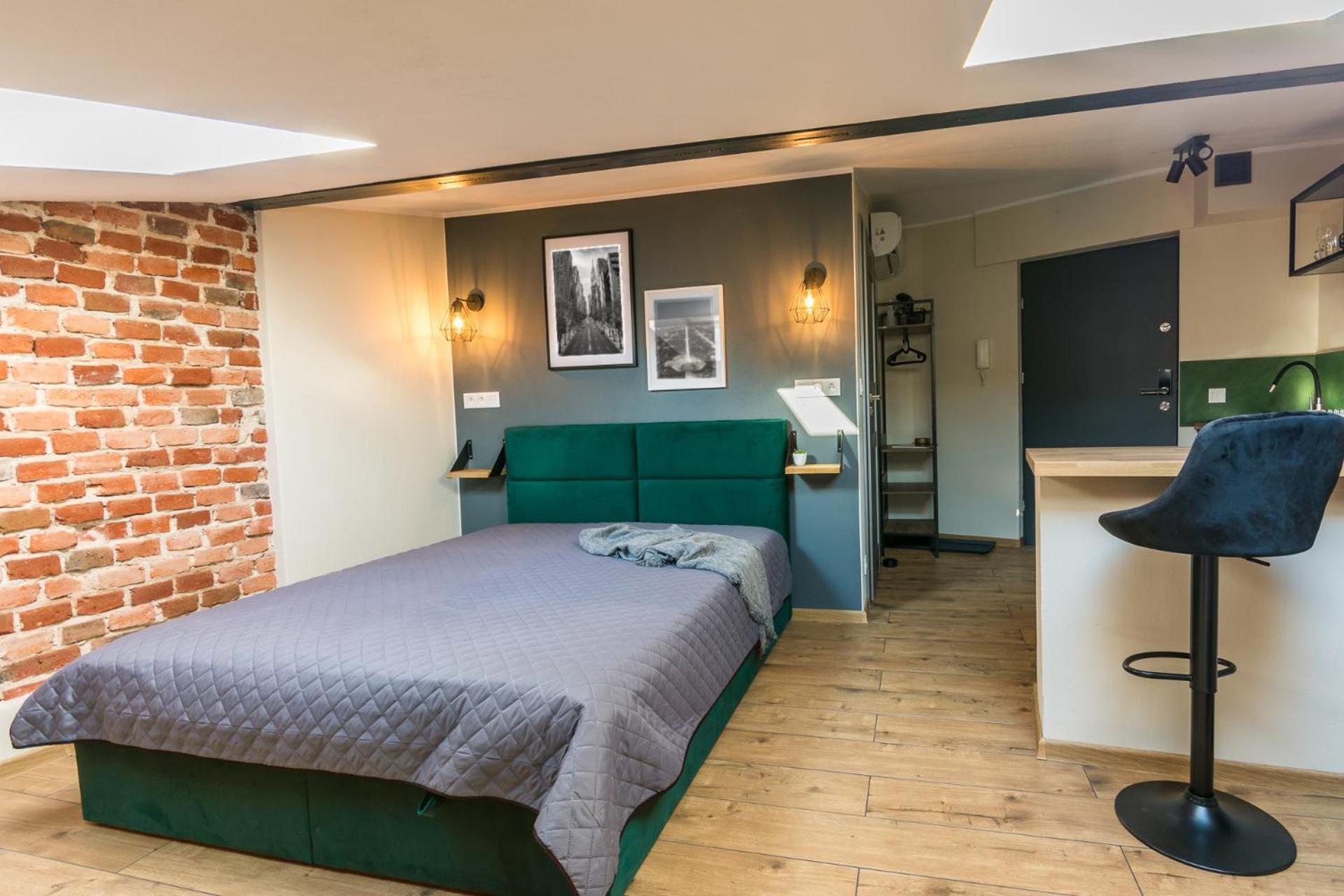 Apartamenty Fabrykanta Ksiezy Mlyn Лодз Екстериор снимка